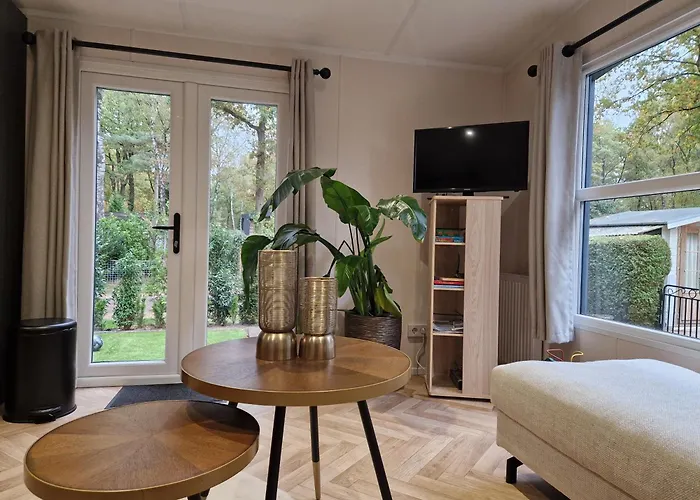 Tiny House Forestia Met Hottub هونديرلو