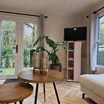 Tiny House Forestia Met Hottub Хундерло
